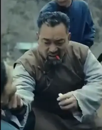 《我和爷爷走人间》：笑泪交织的生命旅程，感悟人间真情